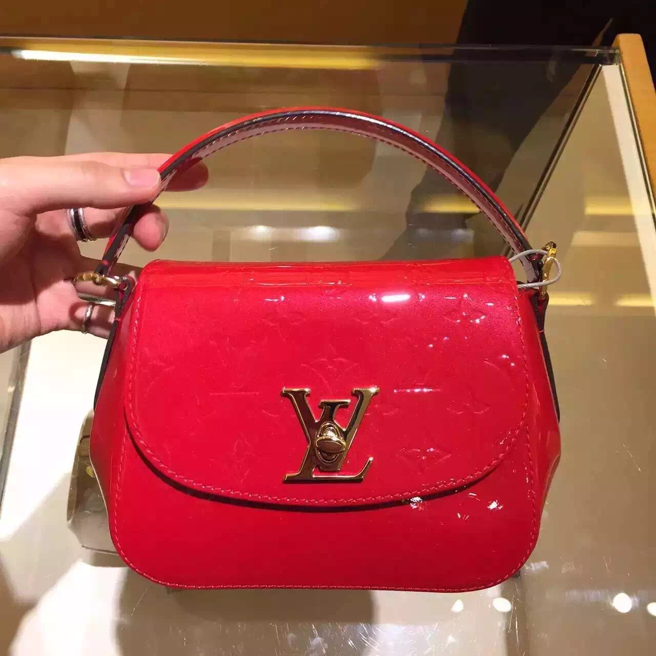 Louis Vuitton Monogram Vernis Pasadena Bag M90944 Cherry